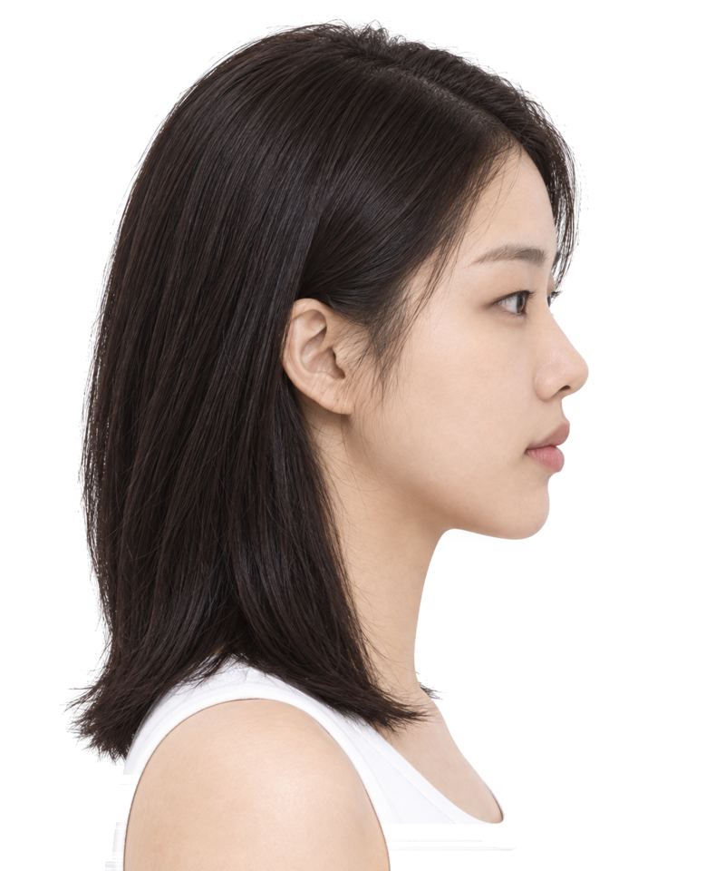 같은 모델의 좌측 사진